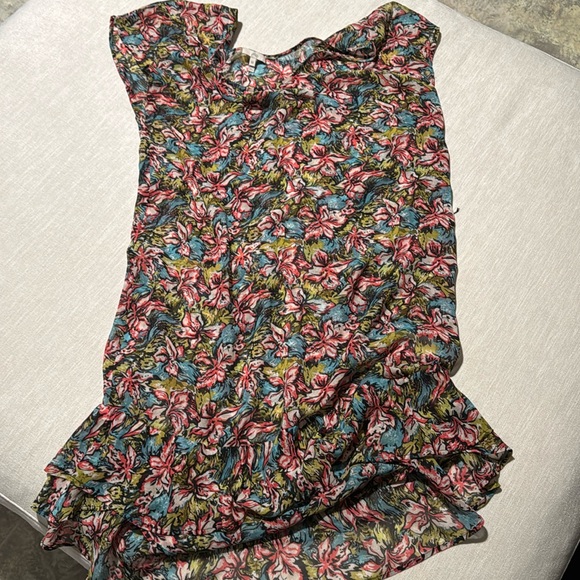 Moving - Picture 1 of 3